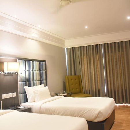 Hotel Accord Premier Raigarh Exteriér fotografie