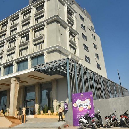 Hotel Accord Premier Raigarh Exteriér fotografie